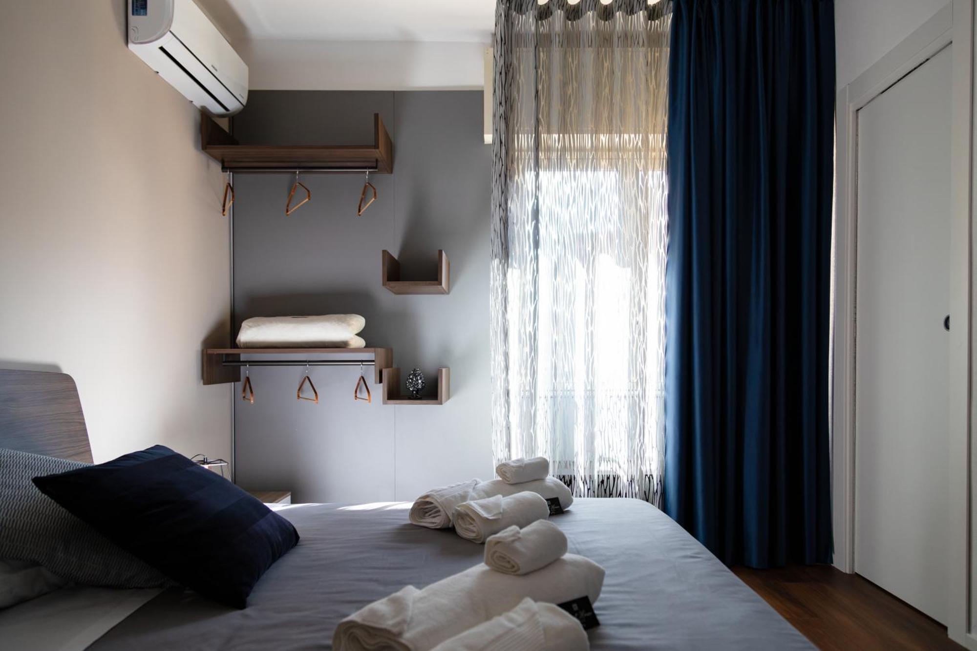 Guest House Al Viale 칼타기론 외부 사진