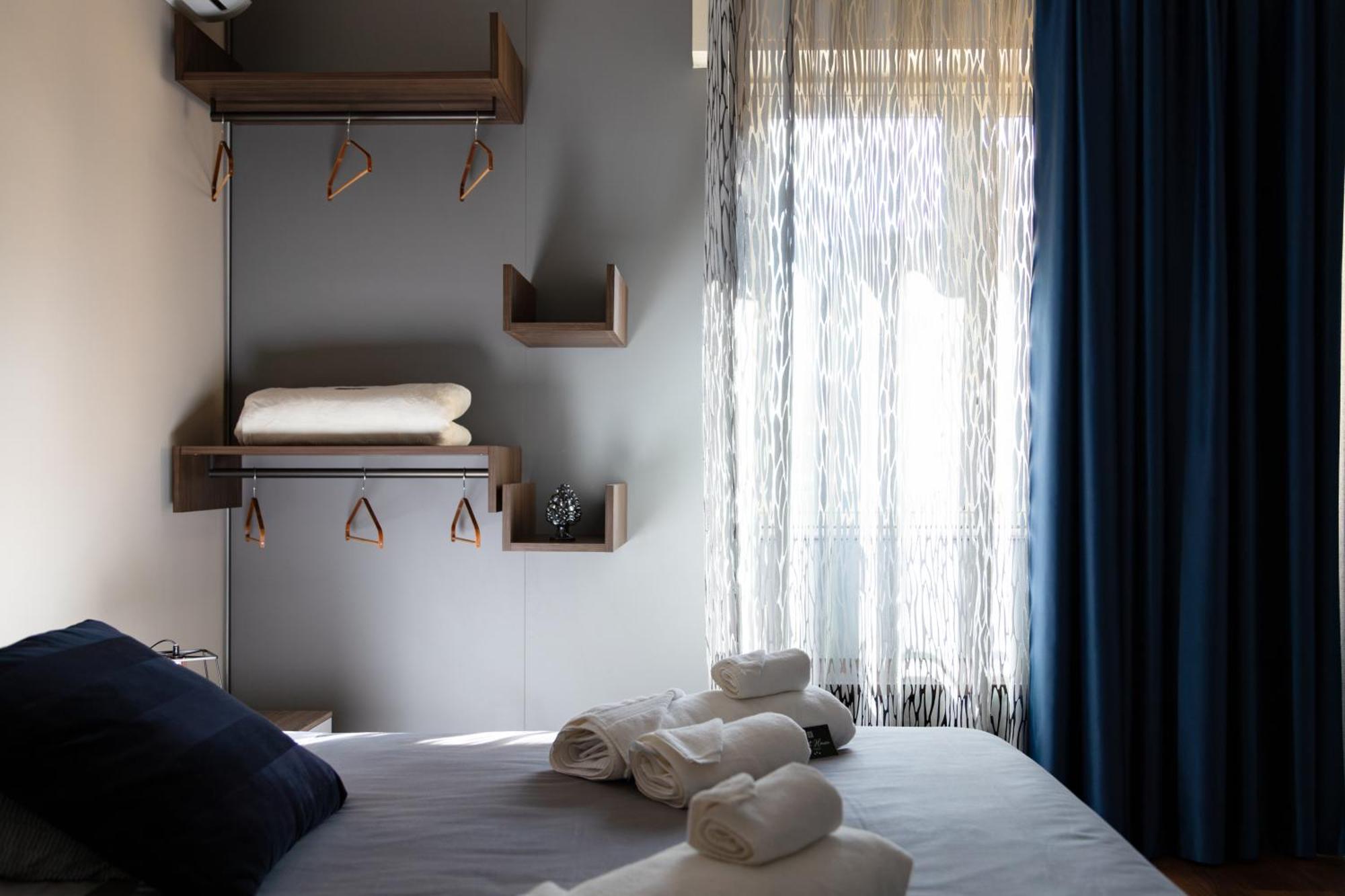 Guest House Al Viale 칼타기론 외부 사진